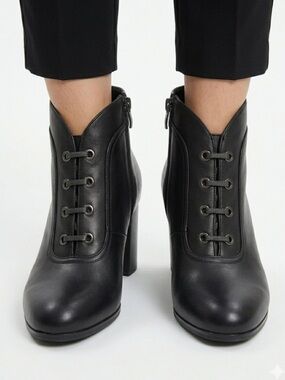 86 Epica Black Gothic Leather Heeled Boots | Witchy Minimalist Whimsigoth Size 6